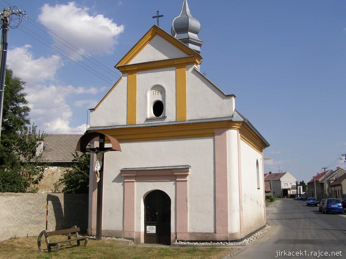 Červenka - kaple sv. Pavlíny - čelní pohled