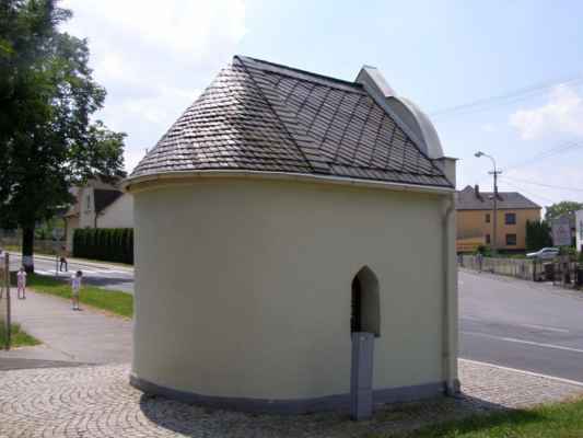 Hlučín - kaple Panny Marie - zadní pohled
