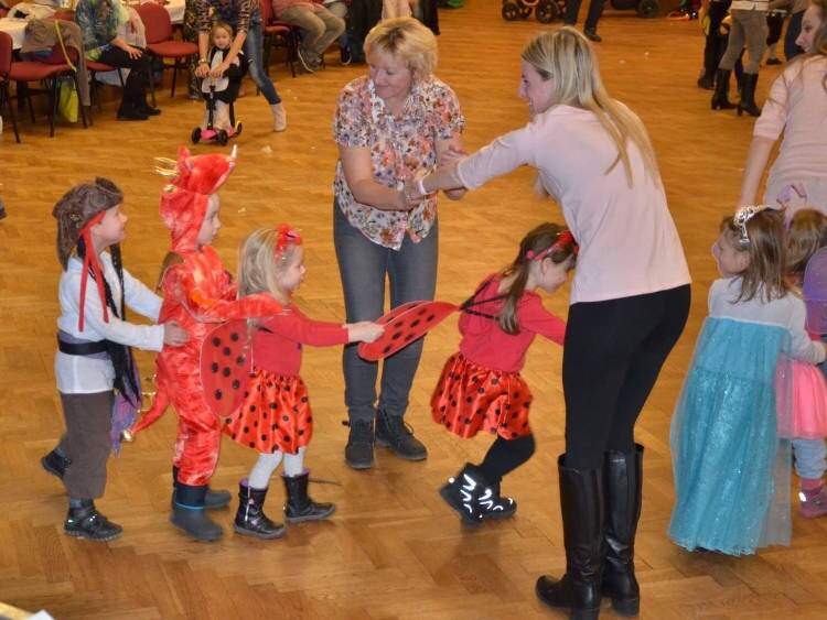 Karneval MŠ