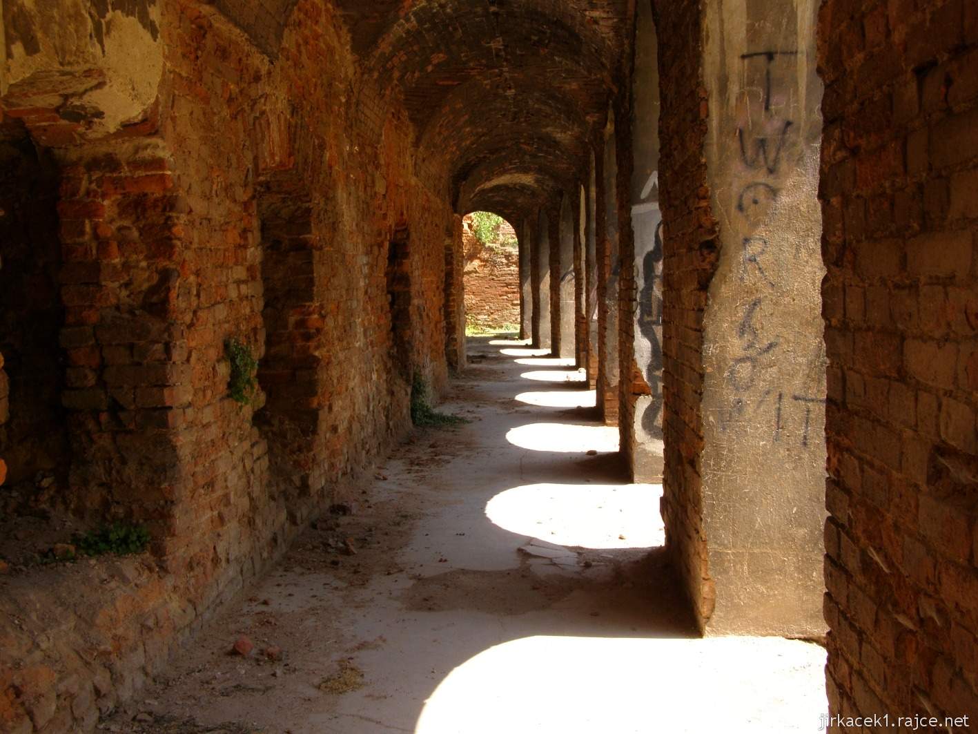 Tworków - ruiny zámku