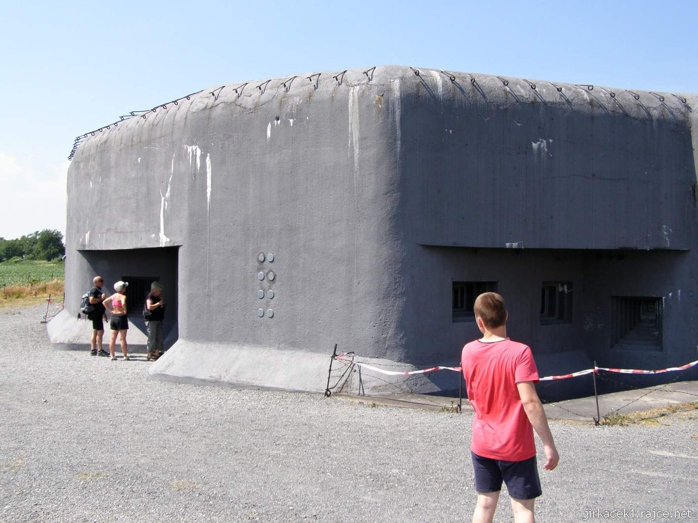 Darkovičky - čs. opevnění - pěchotní srub MO-S 19 Alej