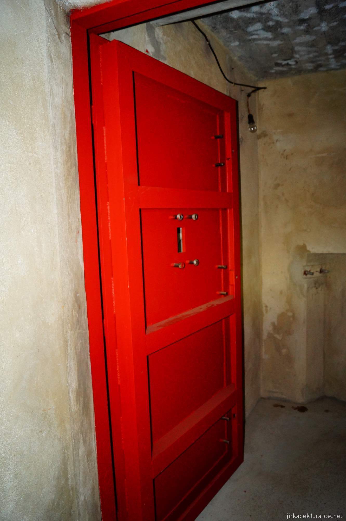 Darkovičky - čs. opevnění - pěchotní srub MO-S 24 Signál