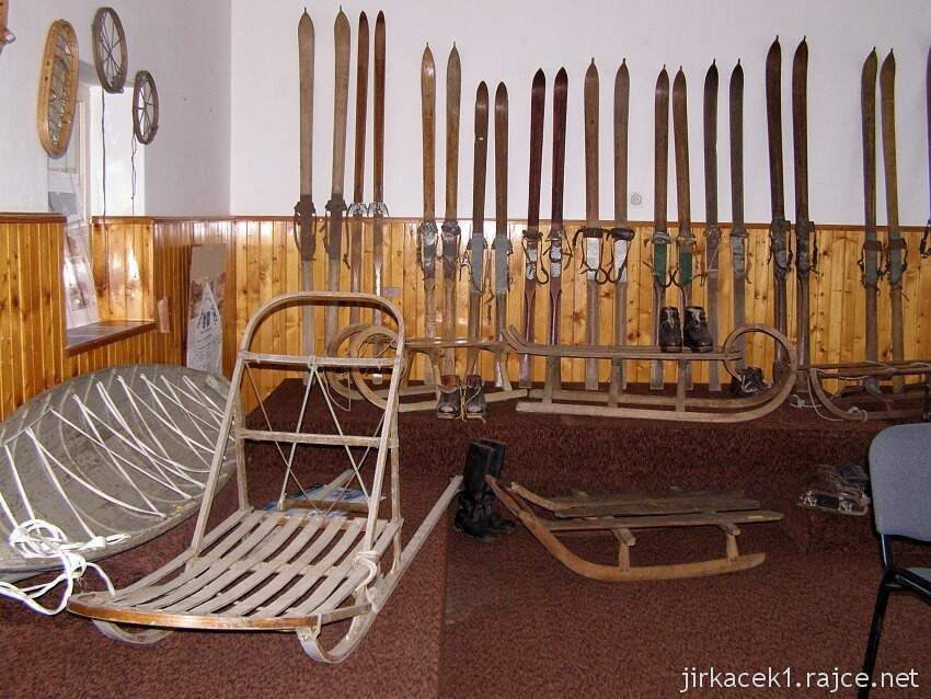 Deštné v Orlických horách - zimních sportů, turistiky a řemesel