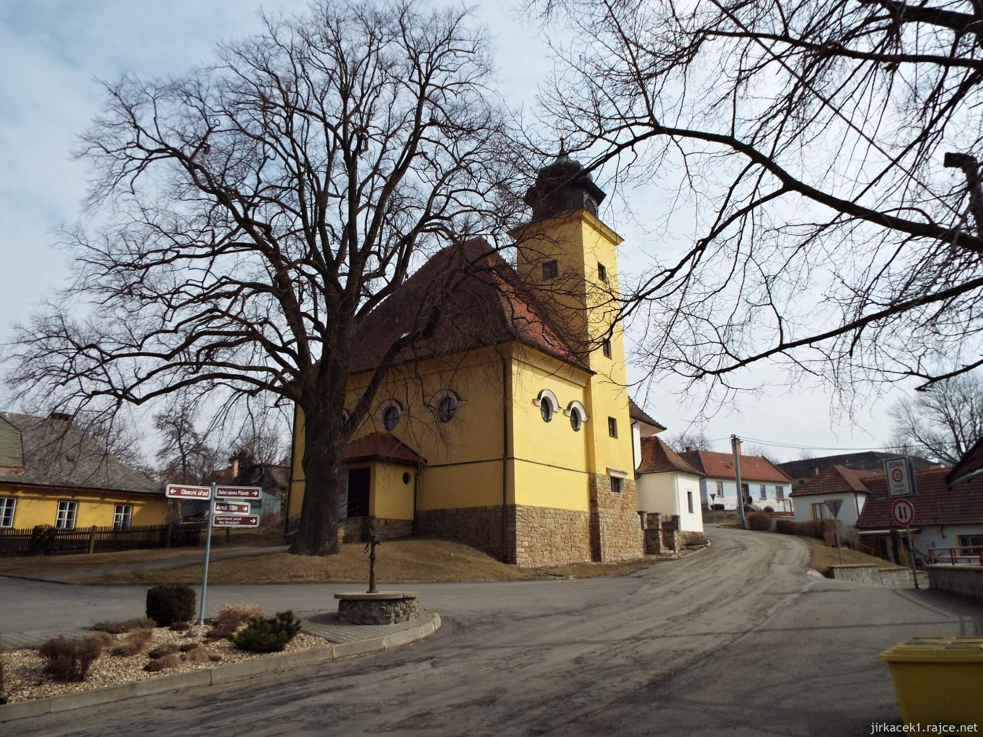 13 - Roubanina - Kostel sv. Ondřeje 02